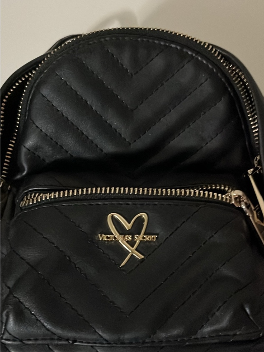 Victoria’s Secret Heart Black Quilted Mini Backpack - Picture 5 of 5